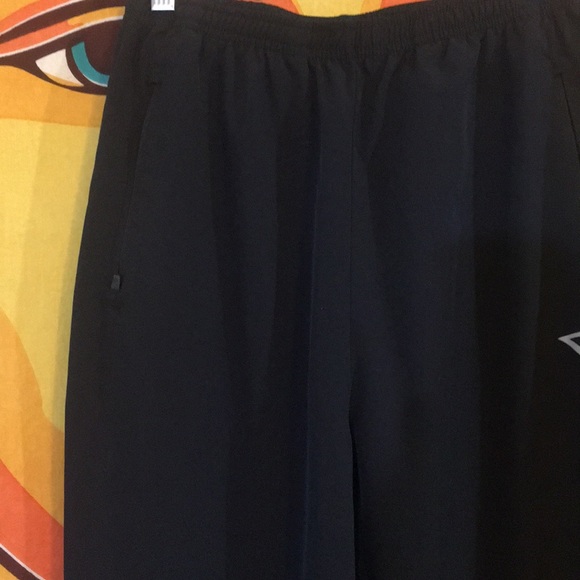 Cheetah athletic wear comfortable Sm - Picture 2 of 3